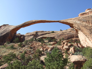 landscape arch 320x240