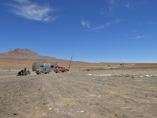 bolivia chile border 320x240