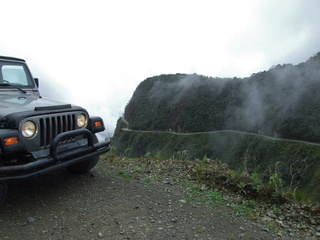 jeep road of death 320x240