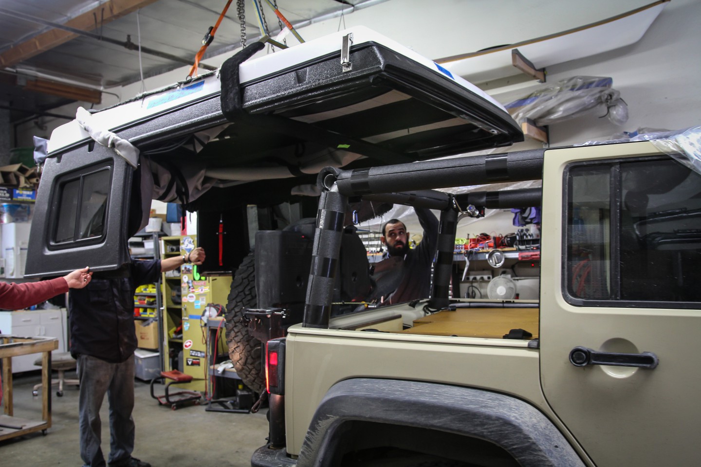 Jeep pop shop up camper