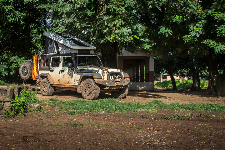 jeep guinea camping village j30 720x480