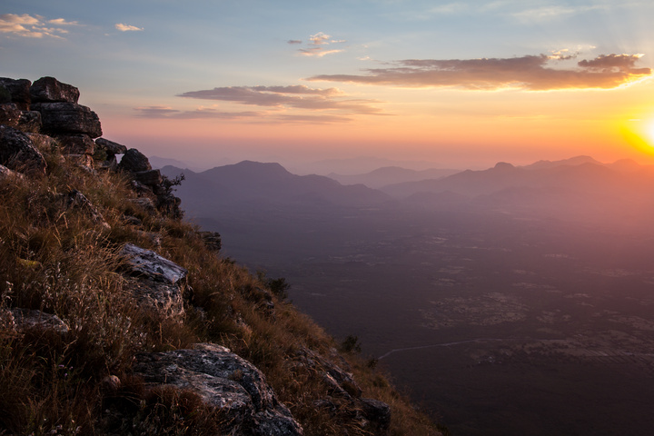 tundavala gap sunset 720x480