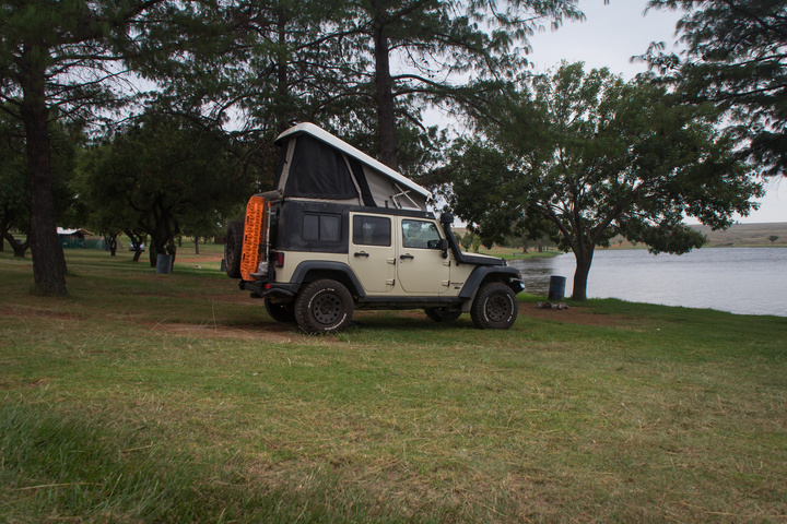 jeep lake camping 720x480