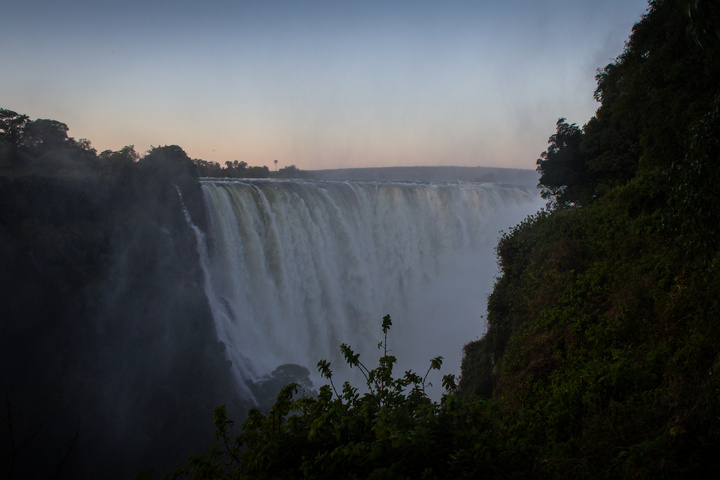 victoria falls 720x480