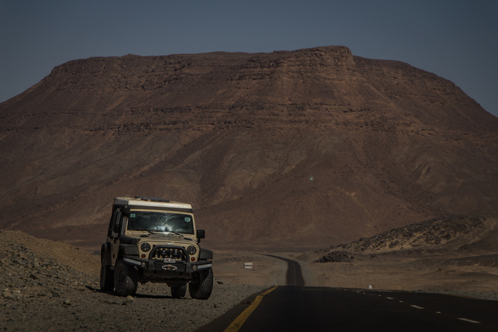 jeep rocky mountain 720x480